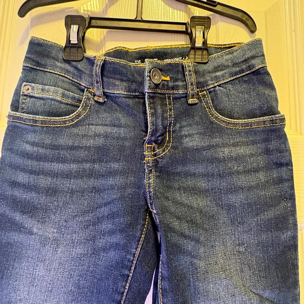 The Children’s Place boys Dark Blue Denim size 5Jeans new without tags‎